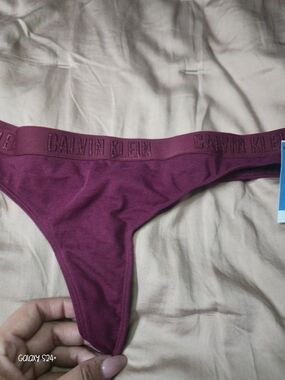Calvin Klein Plum Logo Thong